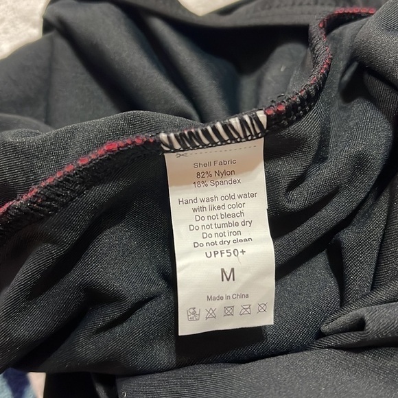 MyCharmo 50 UPF One Piece Bathing Suit Black and Pink Women’s Size M NWT! - Picture 9 of 9